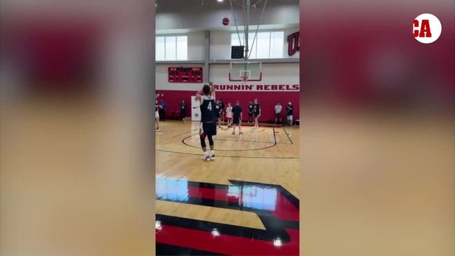 NBA: La brutal serie de aciertos de Stephen Curry en un entrenamiento: es algo hipnótico