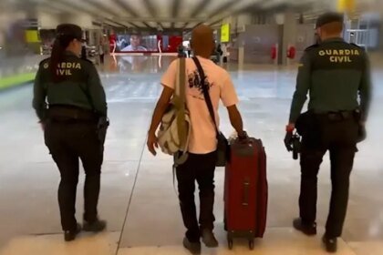 Las incautaciones de ayahuasca en el aeropuerto de Barajas se triplican con respecto a 2023