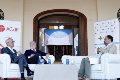 Mayor Oreja: “España está en decadencia, al igual que la Unión Europea”