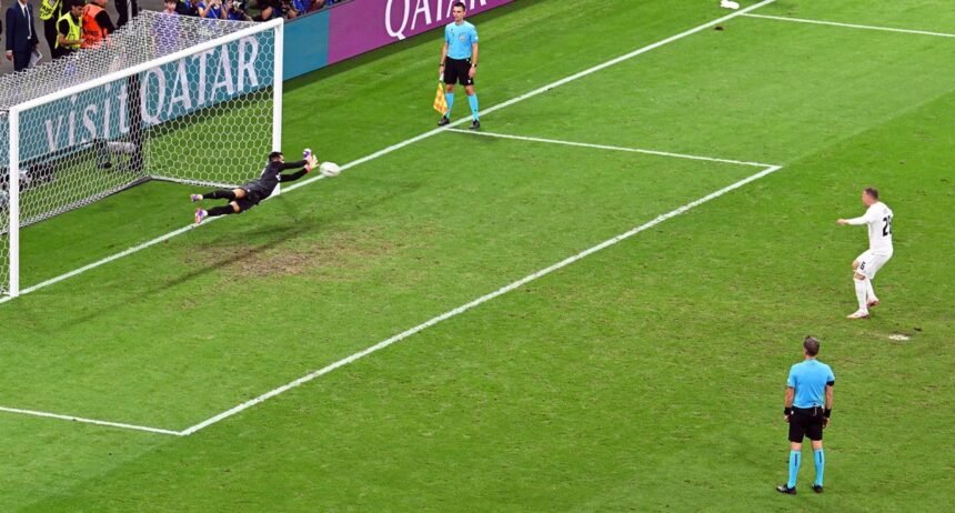 Diogo Costa salva a Portugal en los penaltis