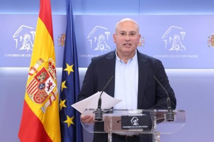 El PP emplaza a Begoña Gómez a "colaborar" con el juez y exige explicaciones a Sánchez o tomarán más medidas