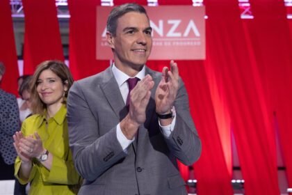 Sánchez lanza Avanza, laboratorio de ideas del PSOE, para combatir el discurso de la ultraderecha y los bulos