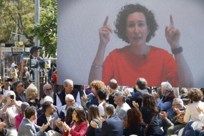 El juez del 'caso Tsunami' rechaza que Marta Rovira declare desde Suiza y le insta a hacerlo desde Barcelona