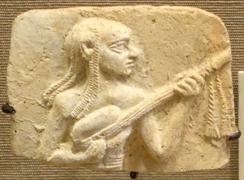 Plaque with musician playing a lute, Ischali, Isin Larsa period, 2000 1600 BC, baked clay Oriental Institute Museum, University of Chicago DSC07344